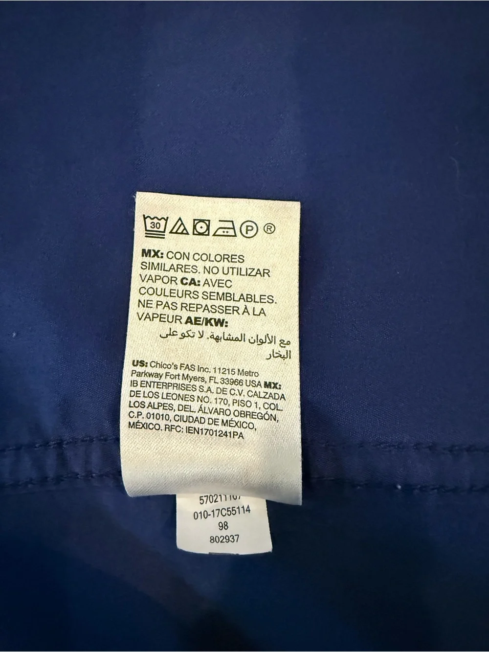 Chico’s Button Down Blouse Women Size 2 Blue Solid Collared Long Sleeves